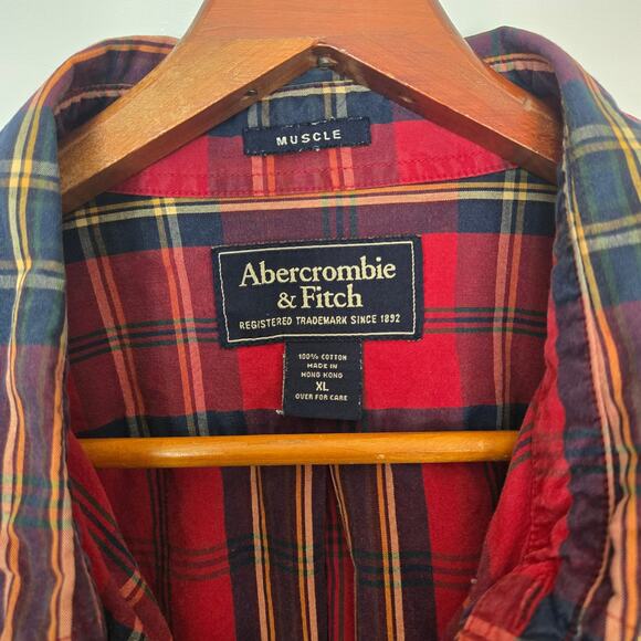 Abercrombie & Fitch Men's Red Plaid Button Up Long Sleeve Preppy Shirt XL - Picture 5 of 9